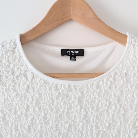 Premise Studio Lacy Short Sleeve Top - Picture 2 of 6